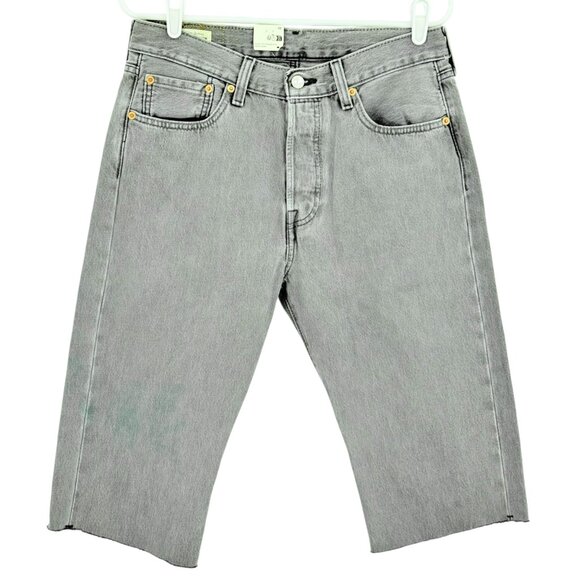 Levi's 501 Premium Men's Gray Denim Shorts Size 32 Raw Hem 100% Cotton NWT - Picture 1 of 12